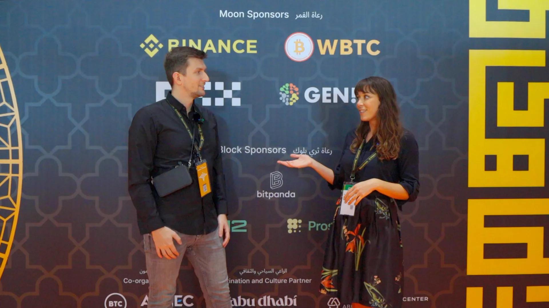 Wow Earn's CSO Fabian Michael and The Crypto radio's Bo Jablonski