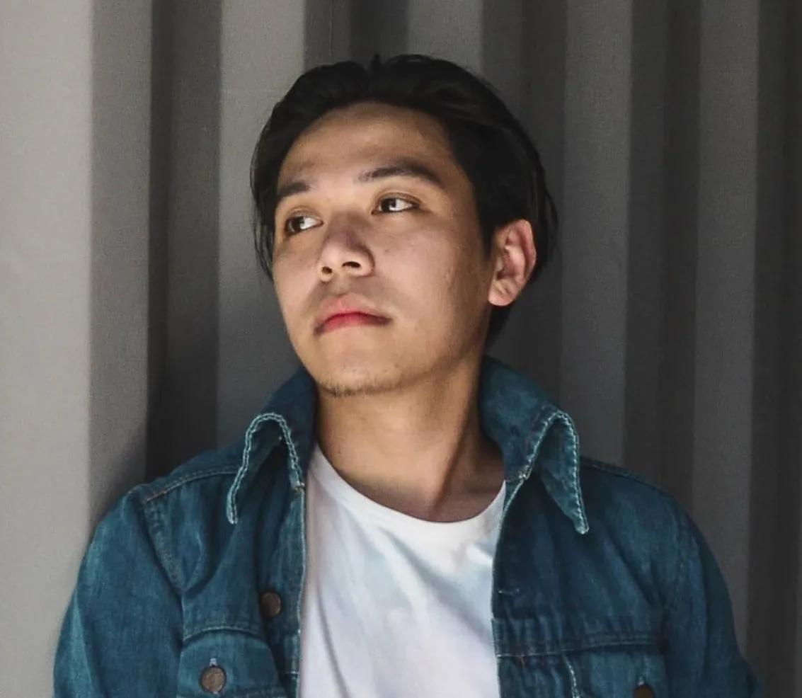 Ian AdlawanProfile