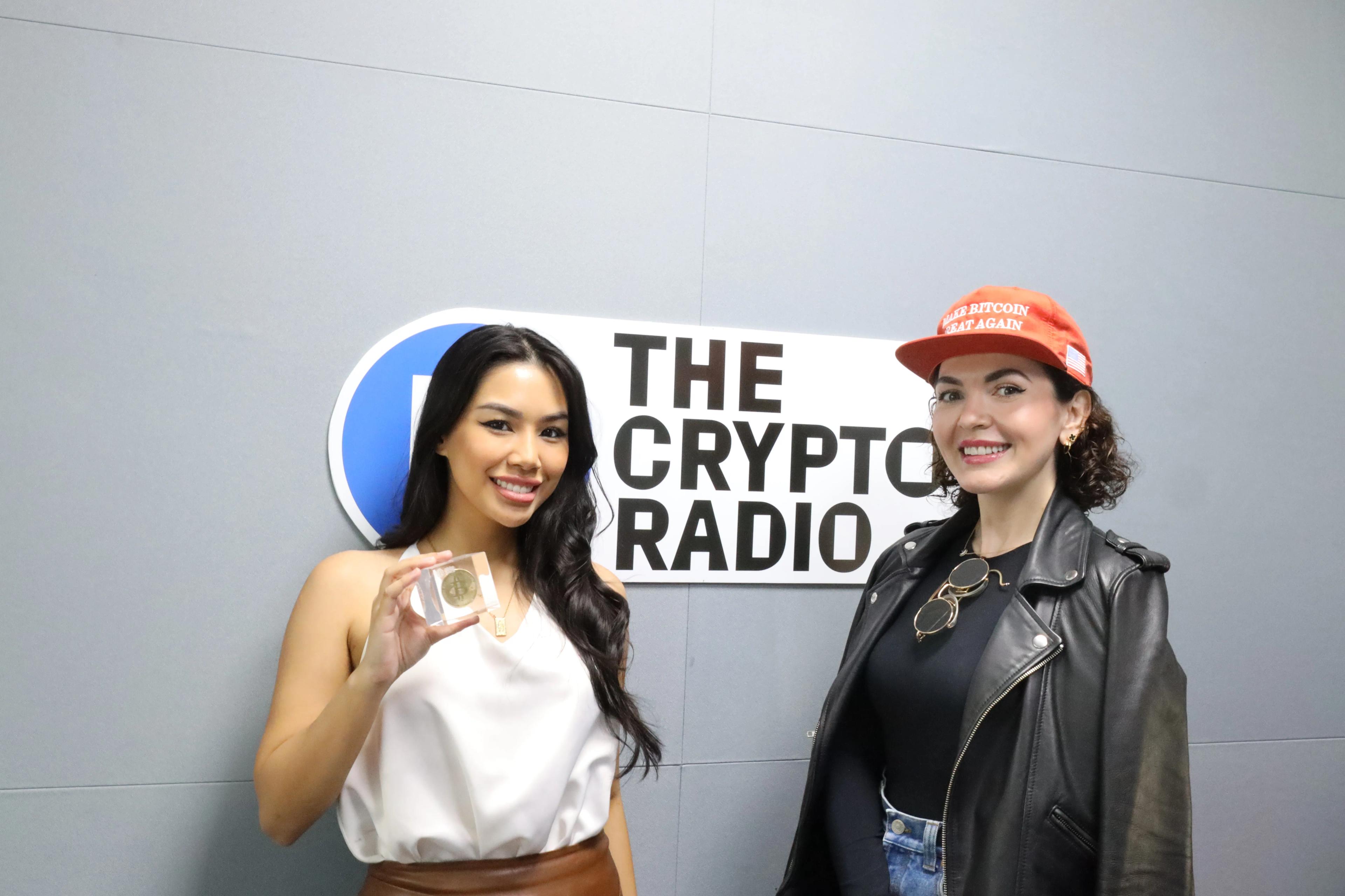 Crypto influencer Maria Andersen talking tokens on The Crypto Radio with The Crypto Radio's Aya de Quiroz